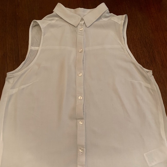 H&M button up tank - Picture 6 of 7